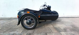 BMWHomologatieRechts.jpg